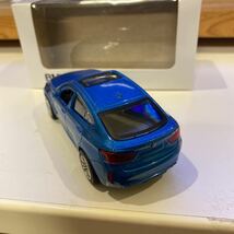 新品未使用　BMW純正　X6M プルバックカー　1/41スケール_画像3