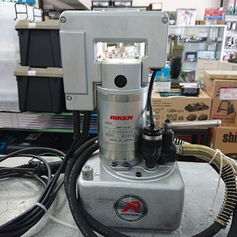 一時値下げ RIKEN理研 SMP-3 可動式小型ポンプ 油圧ジャッキ セット