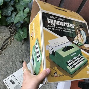 ★ 【希少 新品同様】 60～70年代頃 Tom Thumb typewriter タイプライター チャムライター アンティーク 電化製品 ブリキ超合金の画像5