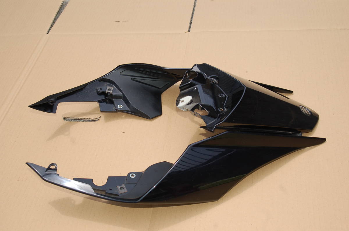 ヤフオク! -「yzf-r1 シングルシートカウル」の落札相場・落札価格