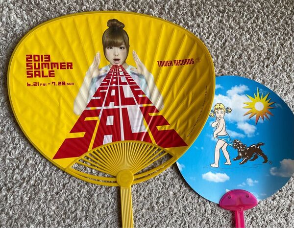 きゃりーぱみゅぱみゅ:10年前のプレミア品タワレコうちわ