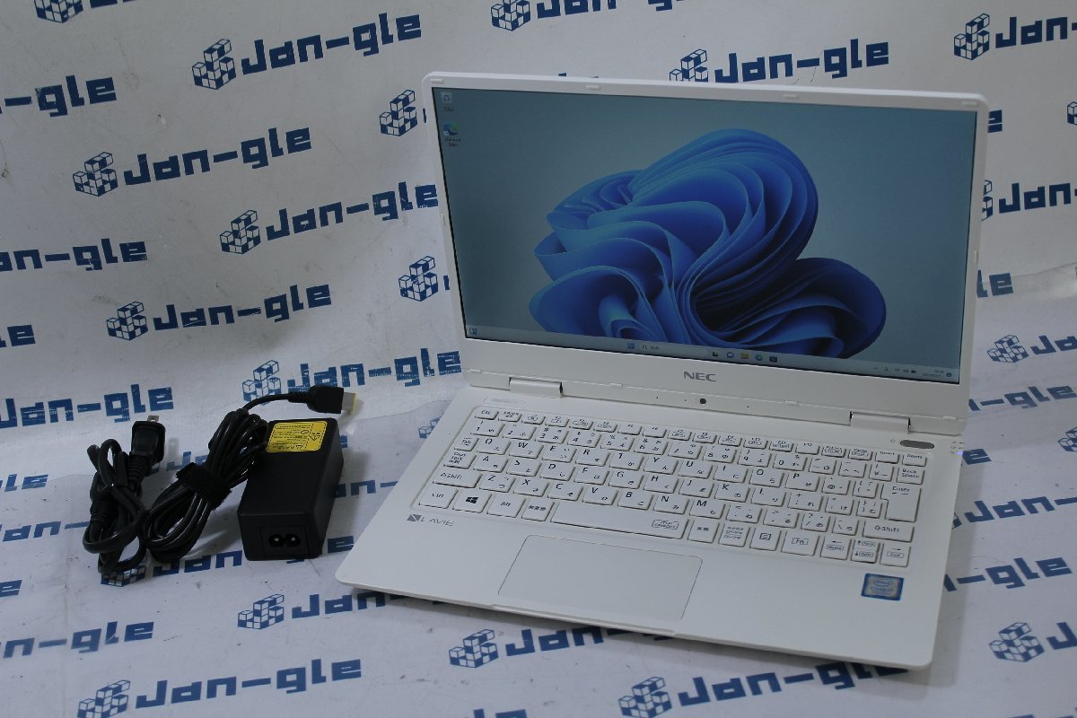 予約】 美品 日替わり NEC guiralsa.es PC-NM750RAW - poumonquebec.ca