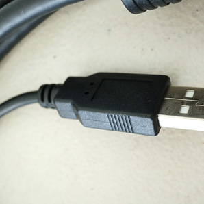 新品 未使用 保管品 DVI-D-HDMI変換ケーブル USB端子付 1.5m 5本セット 車載用モニター付属品 [VH372] の画像3