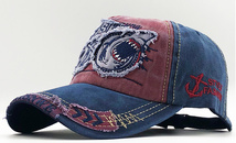 x002a　野球帽　キャンバス ファッション 帽子　 サメ刺繍 綿１００％_画像1