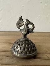 インド　ヴィンテージ　動物　オブジェ　置物　真鍮　ハンドメイド　アート　鳥　鈴　インテリア　アンティーク_画像1