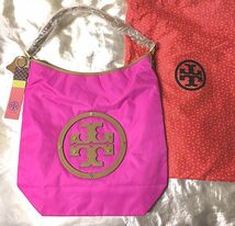 TORY BURCH トリーバーチ★ナイロン・トリー・トート・ピンク・保存袋有★未使用タグ付・正規品・本物_画像1