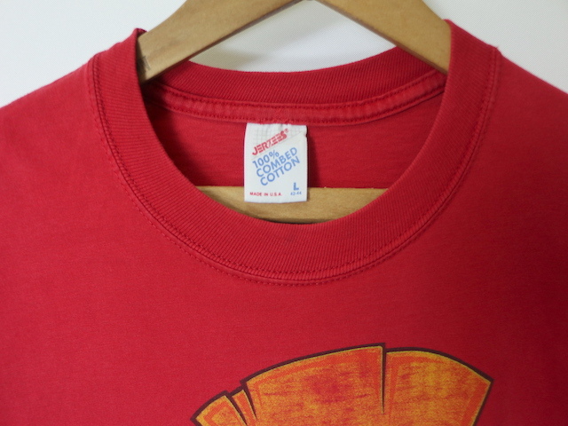 90s USA製 ルーニーテューンズ マービン・ザ・マーシャン プリント Tシャツ(メンズ L)レッド ヴィンテージ 90s USA製 ルーニーテューンズ マービン・ザ・マーシャン プリント Tシャツ(メンズ L)レッド ヴィンテージ