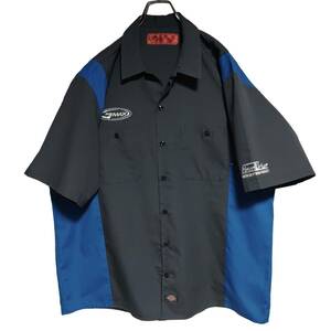 良品 Dickies ディッキーズ 半袖ワークシャツ size XL オーバーサイズ グレー ブルー 裾タグ 胸 袖 刺繍 古着 洗濯 プレス済 218