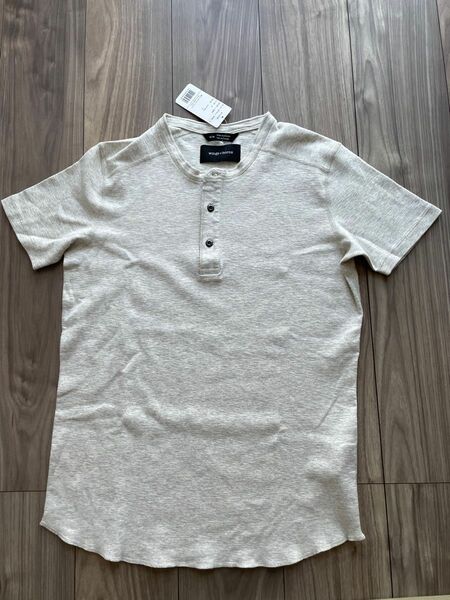 wings + horns Short Sleeve Henley M