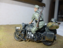 1／３５ドイツBMWR75サイドカー完成品_画像9