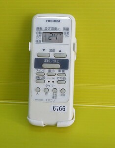 T-6766■TOSHIBA　東芝　エアコン　リモコン WH-D6B① ■ホルダーケース付　動作品 保証付 