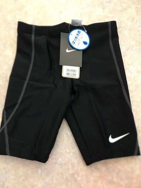 NIKE ナイキ 定価2530円 ブラック 120サイズ 水着 新品 タグ付
