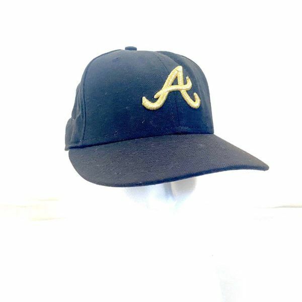 NEW ERA ニューエラ　59　57.7cm　MLB　アトランタブレーブス　Atlanta Braves　 キャップ帽子 ゴールド刺繍 ブラック k-02