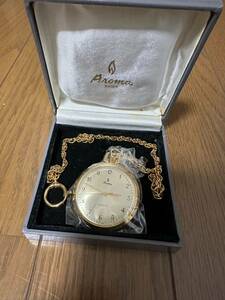 Anoma QUARTZ pocket watch antique new goods unused goods original case attaching 