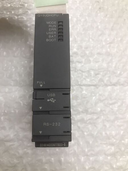 新品無箱三菱シーケンサ Q13UDHCPU動作保証2022年製