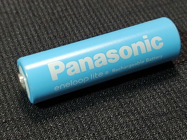 Panasonic 単3形　充電式ニッケル水素電池　BK-3LCC　enelooplite　　パナソニック
