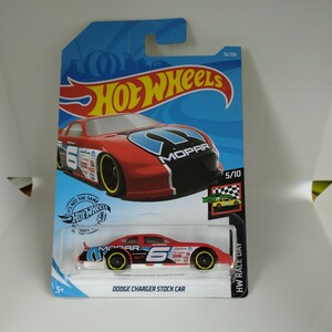 Hot Wheels　DODGE CHARGER STOCK CAR MOPAR