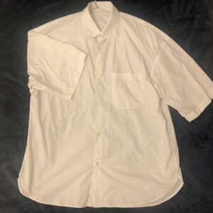 新品未使用　白シャツ5分袖　Mサイズ
