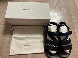 Balenciaga バレンシアガ　サンダル