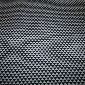 【京わぎれ】正絹 長襦袢はぎれ うろこ柄(小) 黒×グレー 袷替え袖用4.4mの画像2
