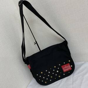 Manhattan Portage　マンハッタンポーテージ ショルダーバッグ ブラック　スタッズ付き　no.47