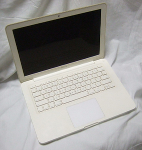 MacBook Late 2009(AC adaptor attaching .).