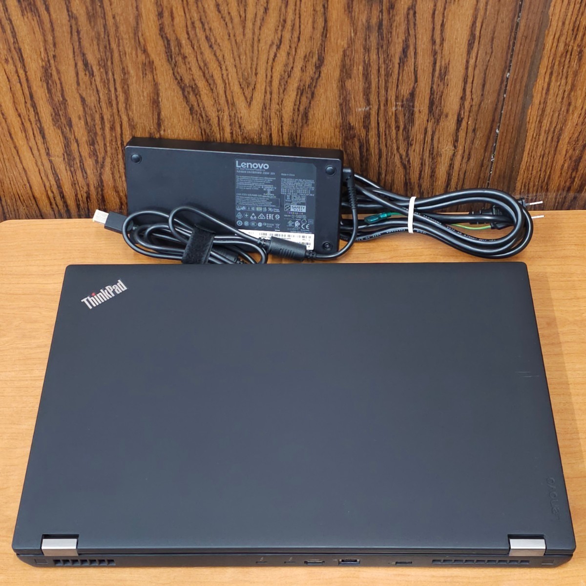 ヤフオク! -「quadro p3000」の落札相場・落札価格