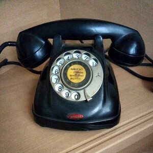 黒電話 　昭和レトロ　4号A自動式電話機