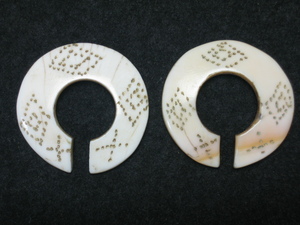 ◎●ナガ族　耳飾り　貝殻製　ナガーランド　⑬12