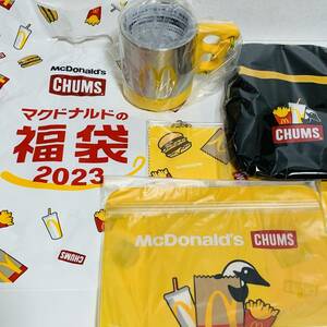 マクドナルド 2023 福袋 CHUMS チャムス ミニショルダーバッグ ステンレスマグ クリーナークロス ジッパーポーチ 未使用 / 商品無料券なし