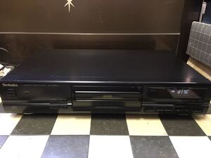 * present condition *MASH 1 bit DAC*Technics Technics SL-PG480A body only 