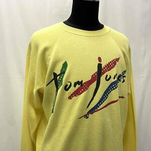 USA古着 80s Tom Jones プリント スウェット アメリカ製 / 黄色 トレーナー ラグラン ヴィンテージ オールド 歌手 アーティスト 80年代