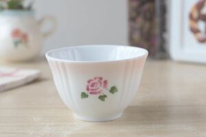 マニーローズ　フェリシエンヌ　フリーカップ　日本製 陶器 新品