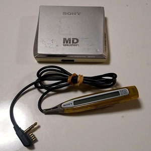 [ free shipping ]SONY Sony MD Walkman WALKMAN MZ-E75 silver remote control attaching .