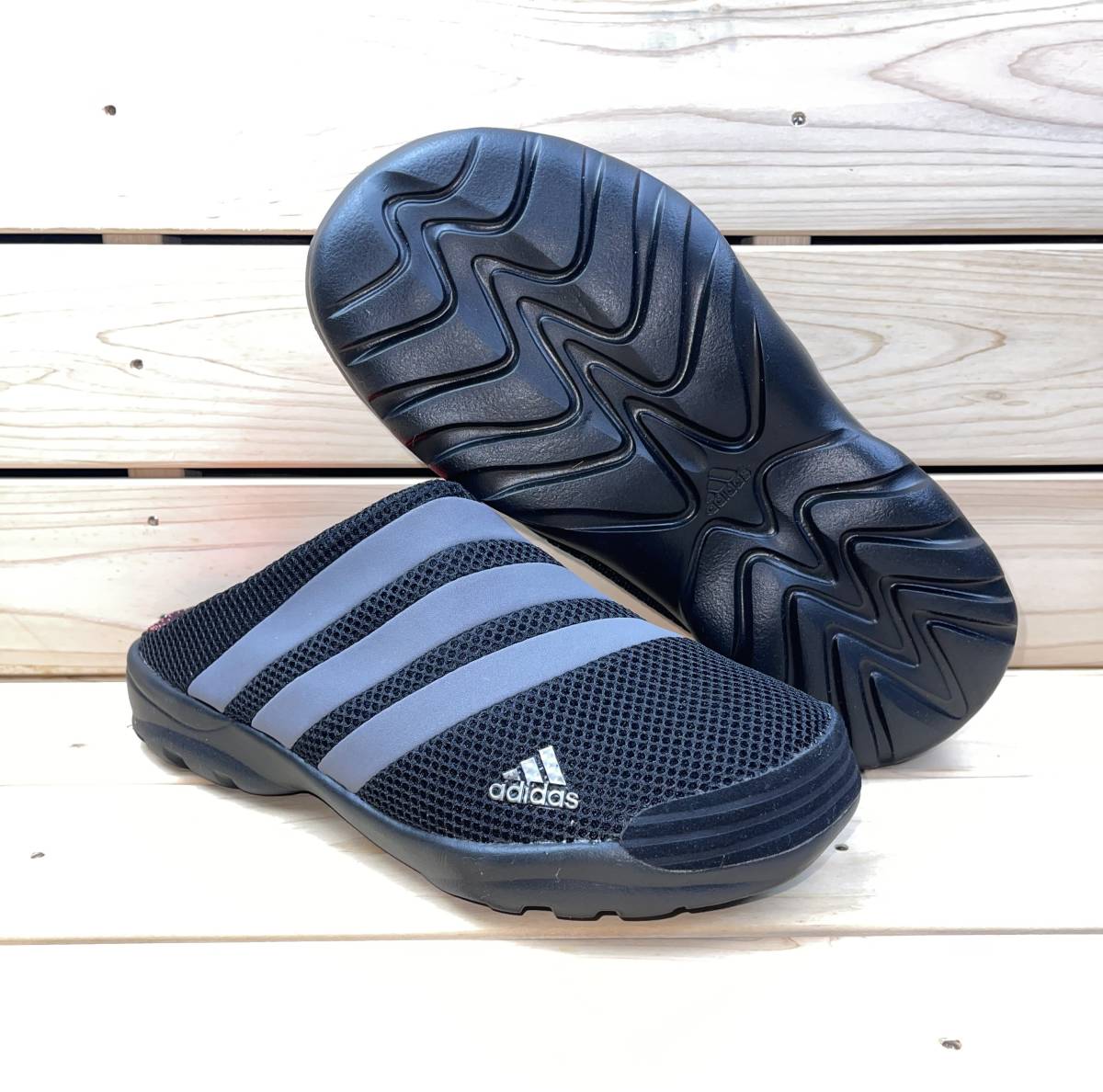 ヤフオク! -「adidas トアロ」の落札相場・落札価格