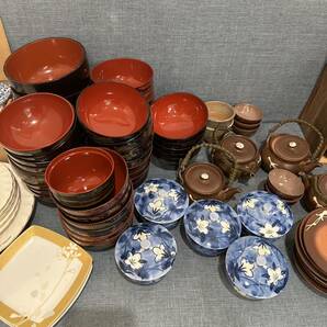 お宝探し/蔵出し/骨董品/未使用品あり/保管品/現状品/壺/カップアンドソーサー/皿/大皿/徳利/茶碗/湯飲み/不明品あり/有田焼/同梱不可の画像3