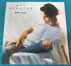 7”●Pat Benatar / One Love UKオリジナル盤 PAT 7