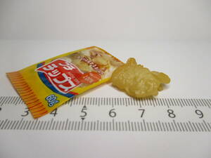 即決　リーメントぷちサンプル 　いつもそばにはコンビニ　単品　ポテトチップススナック菓子　ドールハウスなどに