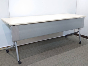 オカムラ ネスティア ミーティング 会議 テーブル 折りたたみ スタッキング テーブル スタックテーブル W1800 D600 中古