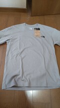 国内正規 新品未使用タグ付 ノースフェイス 半袖Tシャツ NT32331A ミネラルグレー L レターパックライト370円_画像3