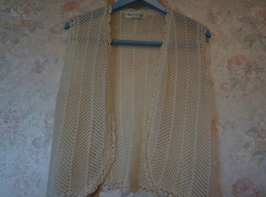 ★handknitwearレースベスト★