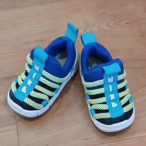 スニーカー NIKE ナイキ 12センチ