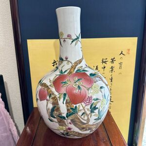 花瓶　中国花瓶　天球瓶　大清乾隆年製在銘　工芸品