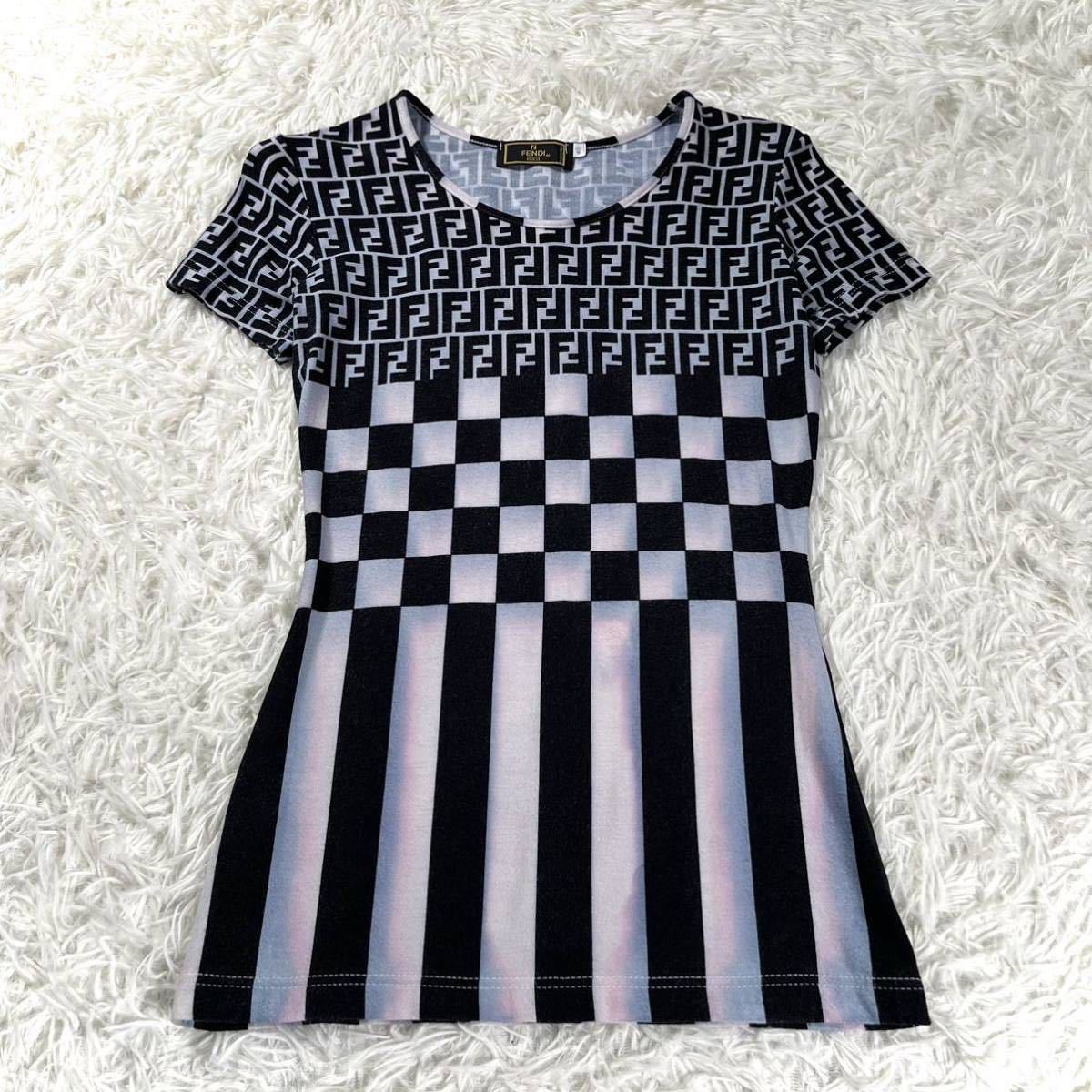 美品 FENDI 現行 ズッカ 立体感 クロップドTシャツ ホワイト XS | pick