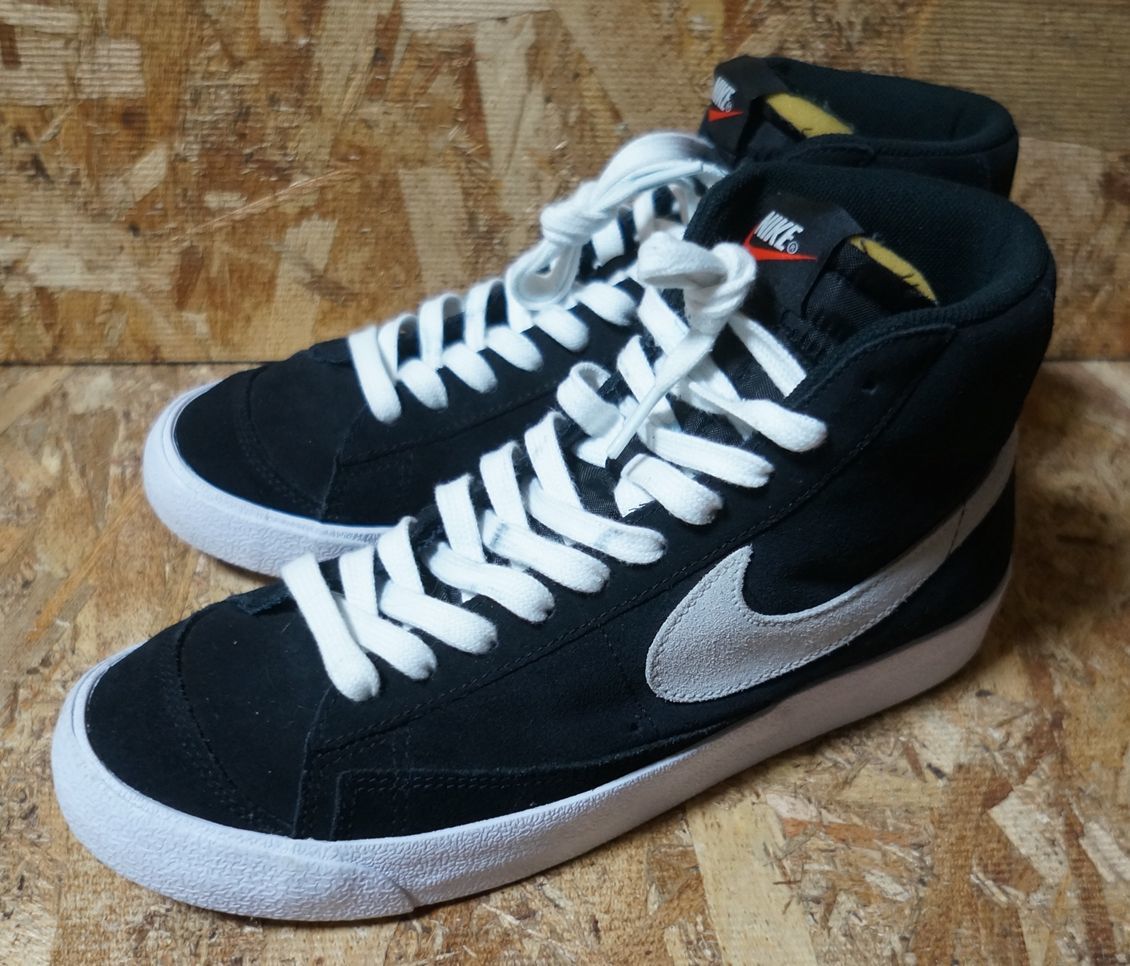 ヤフオク! -「nike blazer mid」の落札相場・落札価格