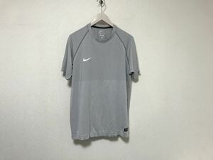 本物ナイキNIKEトレーニングウェア半袖TシャツメンズアメカジサーフビジネススーツミリタリーXLトルコ製フットサルジムサッカースポーツ