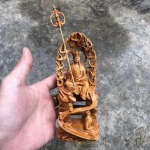 美品★ 崖柏木 木彫仏像 仏教美術 精密細工 仏師で仕上げ品 地蔵菩薩立像 高さ15cm_画像1