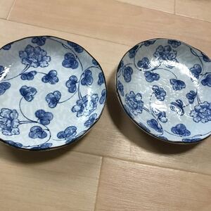 a48 新品　未使用品　2客セット　陶器　小皿　取り皿　ペア　夫婦食器に