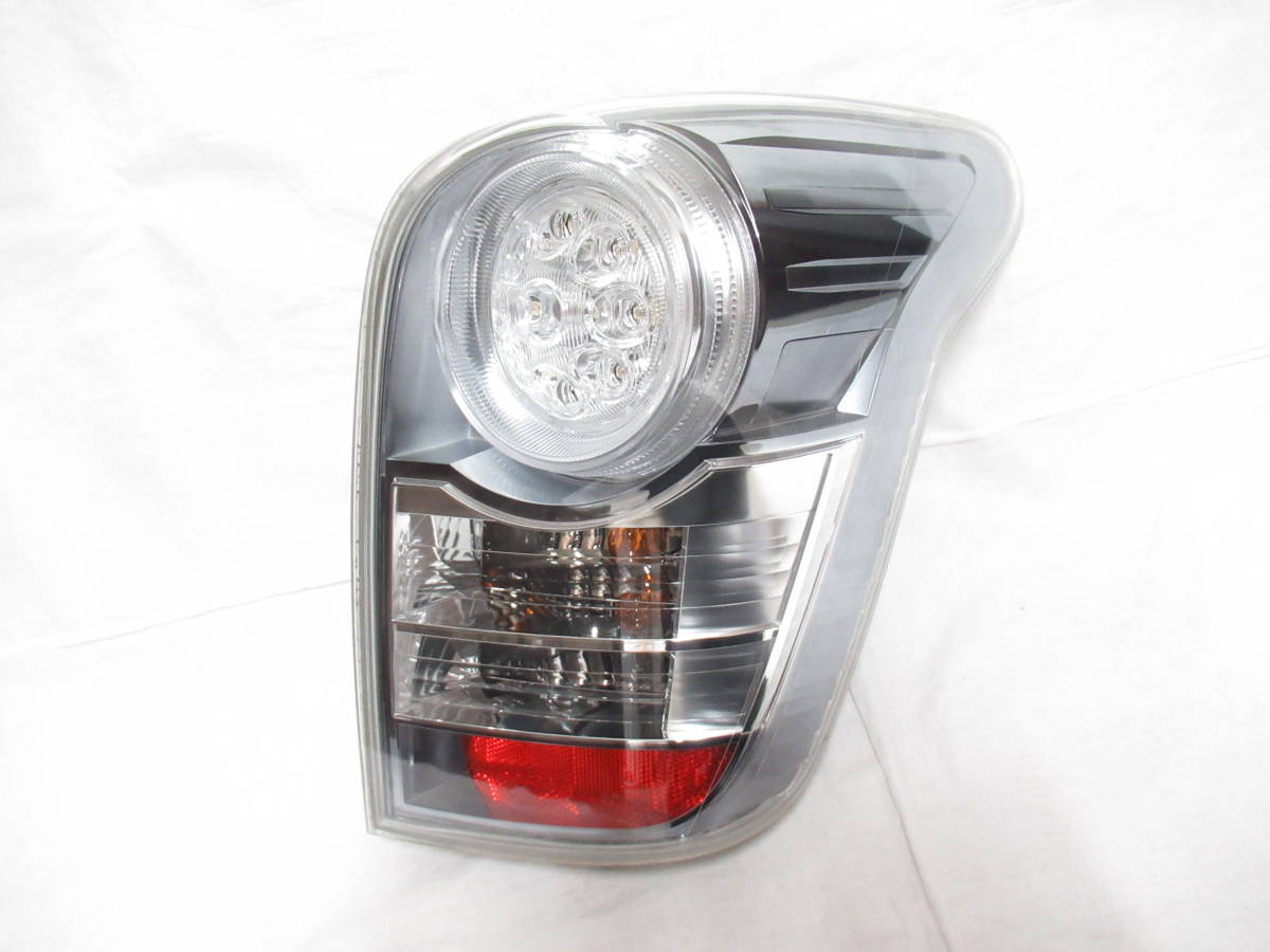 ヤフオク! -「nze141 テール 右」の落札相場・落札価格
