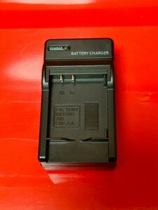 カメラ　充電器 SONYBATTERY CHARGER TRAVEL TIPE UTENSIL CONSENT PLUG 　カメラ　